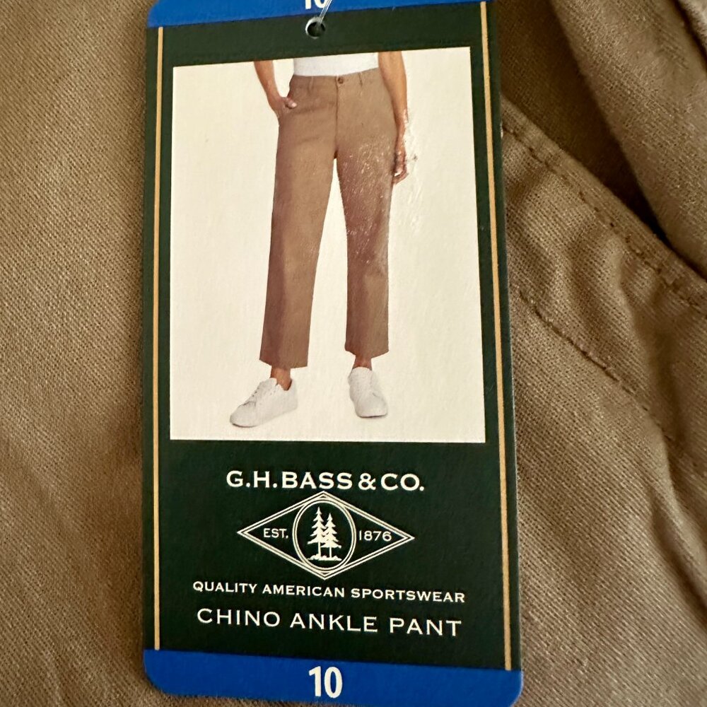 New G.H. Bass & Co Women's Chino Ankle Pant Size 10 Brown Business Casual Urban